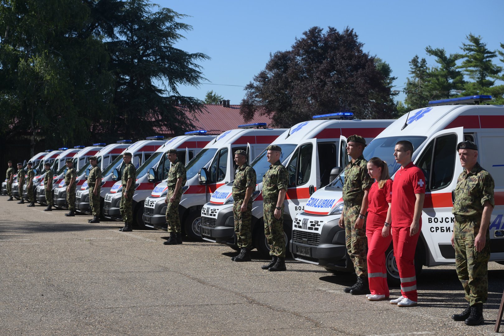 Serbian Armed Forces rolling out fresh fleet of medical vehicles (PHOTO)