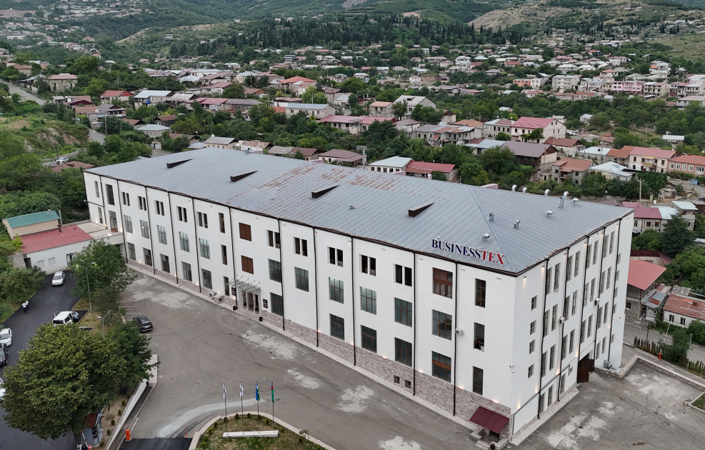 President Ilham Aliyev and President Shavkat Mirziyoyev review operations of Businesstex JV sewing factory in Khankendi (PHOTO/VIDEO)