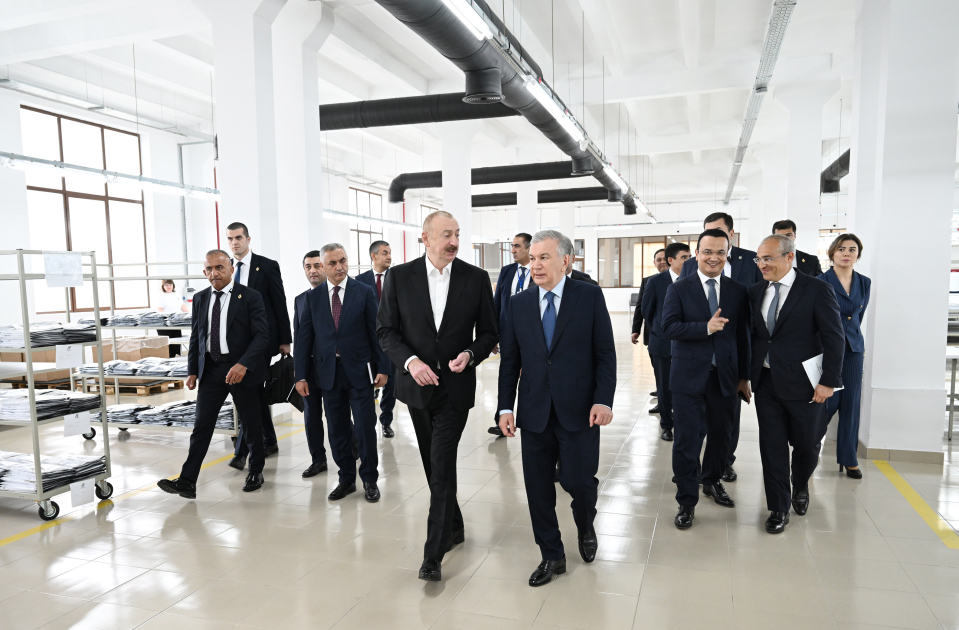 President Ilham Aliyev and President Shavkat Mirziyoyev review operations of Businesstex JV sewing factory in Khankendi (PHOTO/VIDEO)