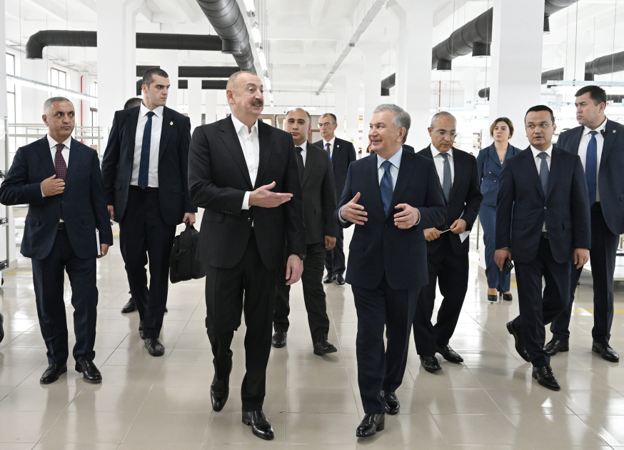 President Ilham Aliyev and President Shavkat Mirziyoyev review operations of Businesstex JV sewing factory in Khankendi (PHOTO/VIDEO)
