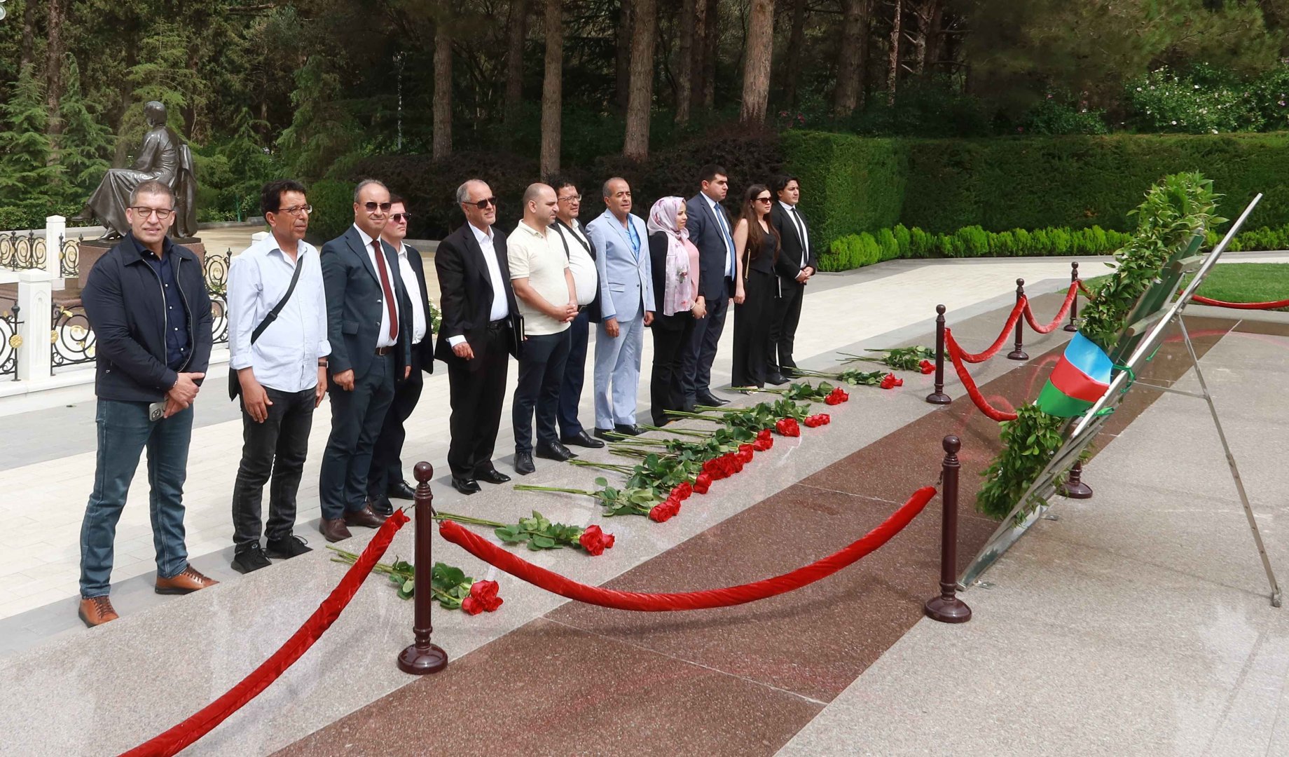 Moroccan journalists make visit to Azerbaijan (PHOTO)