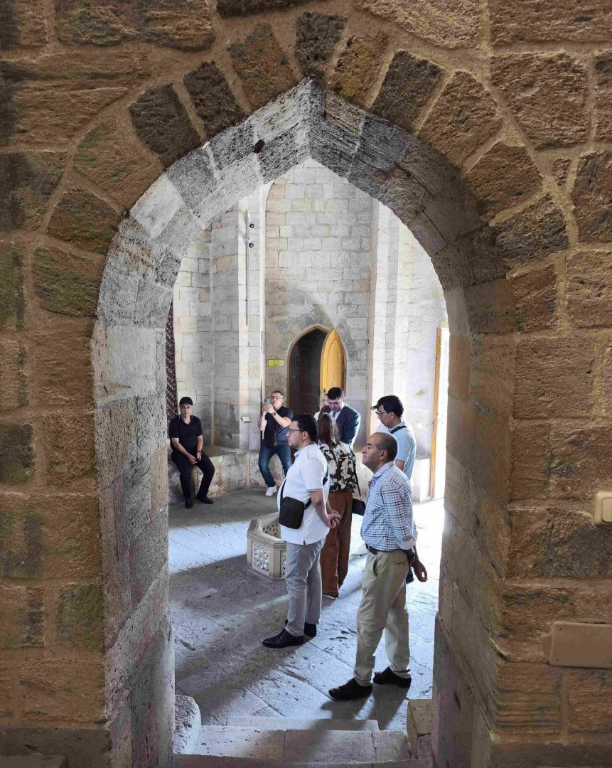 Moroccan journalists make visit to Azerbaijan (PHOTO)
