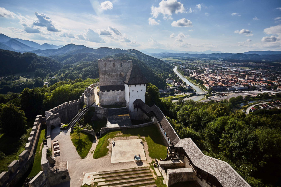 Slovenia launches new eco-mobility project with EU funding