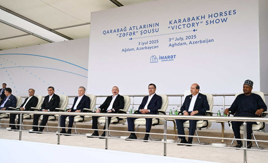 President Ilham Aliyev and ECO Summit participants watch "Victory" show of Karabakh horses at "Imarat" Complex in Aghdam (PHOTO/VIDEO)