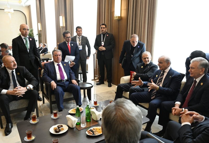 President Ilham Aliyev, ECO Summit leaders gathered over tea in Khankendi (PHOTO/VIDEO)