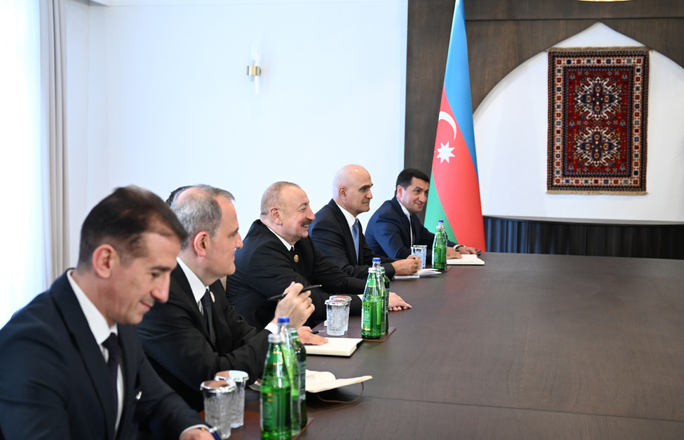 President Ilham Aliyev, President Masoud Pezeshkian hold meeting in Khankendi (PHOTO)