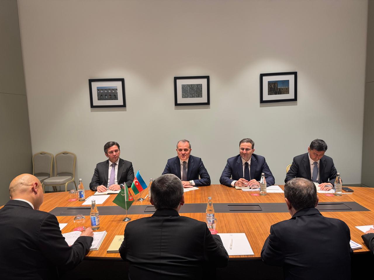 Azerbaijan, Turkmenistan explore new avenues for expanding co-op (PHOTO)