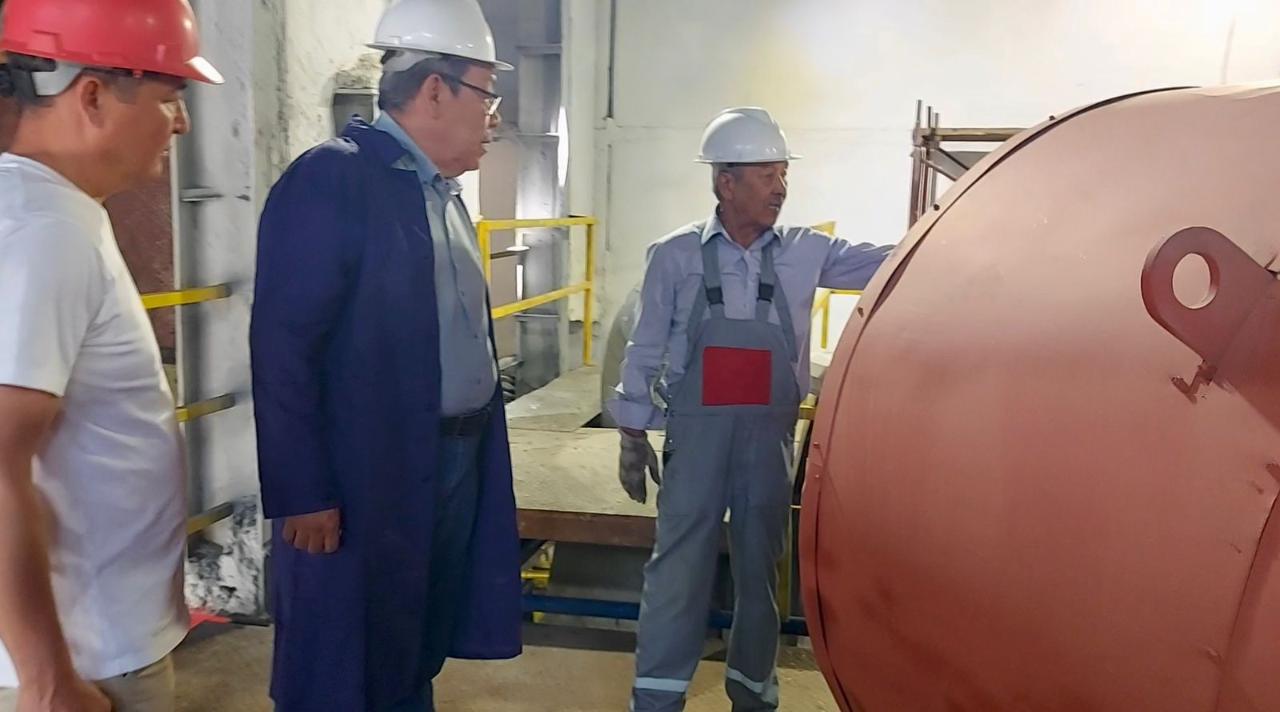 Kazakhstan launches eco-friendly silicon-carbon production facility in Almaty