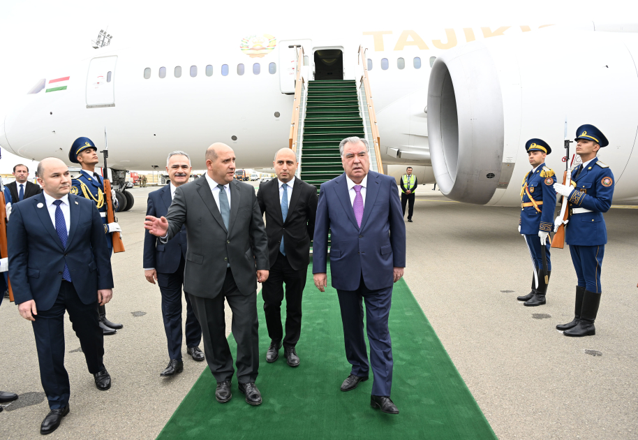 President of Tajikistan begins his visit to Azerbaijan