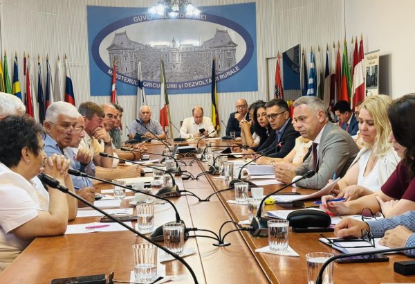 Romania sets vision for agriculture in talks with farmers for 2025 (PHOTO)