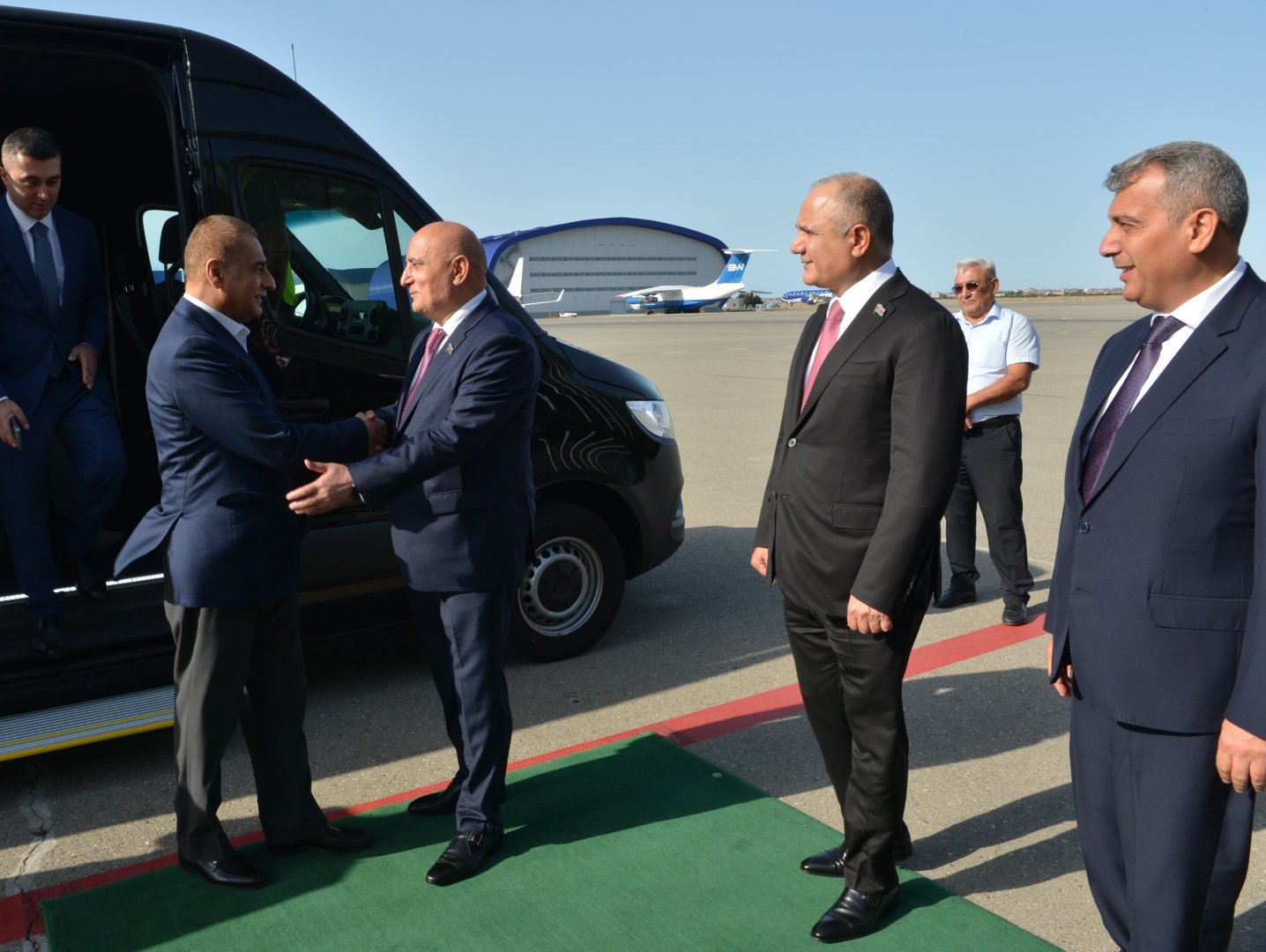 Chairman of Pakistan National Assembly arrives in Azerbaijan on visit (PHOTO)