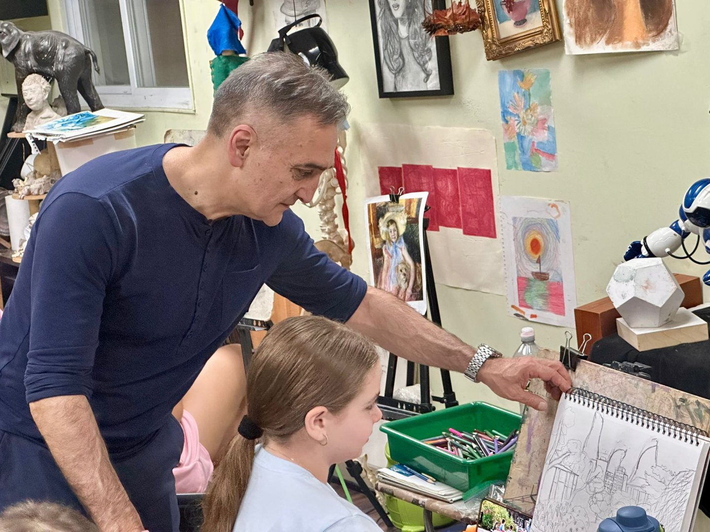 Azerbaijani diaspora visits New York's "My Way" Children's and Youth Creative hub (PHOTO)