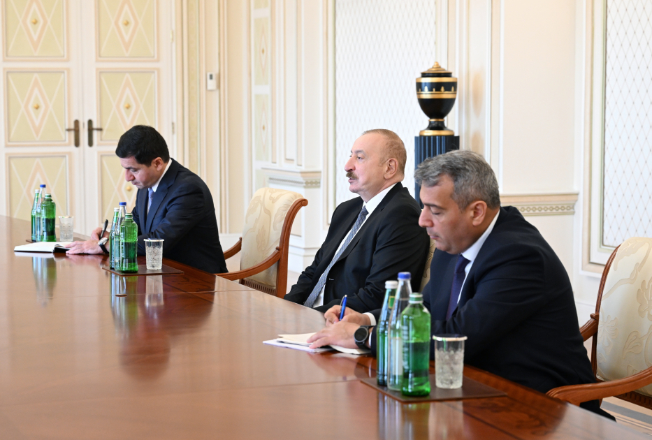 President Ilham Aliyev receives delegation led by Speaker of Pakistan's National Assembly (PHOTO/VIDEO)